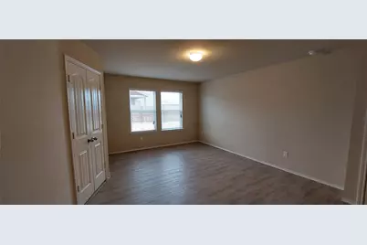 1556 Birmingham Dr Drive, Seguin, TX 78155 - Photo 17