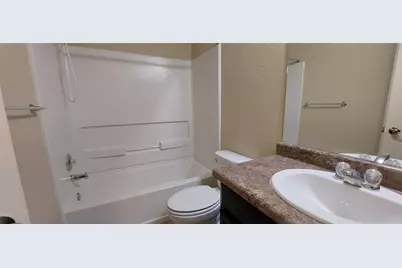 1556 Birmingham Dr Drive, Seguin, TX 78155 - Photo 11