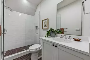 2512 Watkins Wy, Austin, TX 78746 - Photo 31