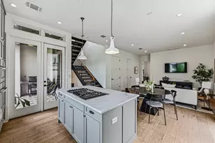 2512 Watkins Wy, Austin, TX 78746 - Photo 7