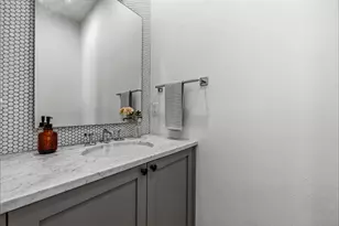 2512 Watkins Wy, Austin, TX 78746 - Photo 13