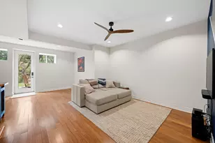 601 Upson St, Austin, TX 78703 - Photo 13