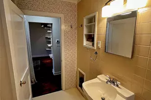 1011 E 9th St, Austin, TX 78702 - Photo 7