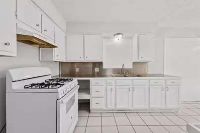 5502 Salem Walk Drive, Austin, TX 78745 - Photo 9