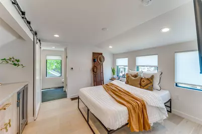 1901 Hamilton Avenue, Austin, TX 78702 - Photo 13