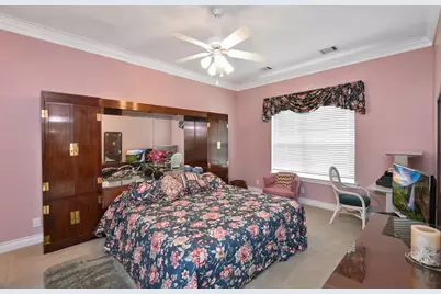 208 E 20th Street, Cameron, TX 76520 - Photo 11