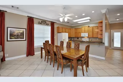 208 E 20th Street, Cameron, TX 76520 - Photo 7