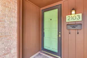 2103 Falcon Hill Dr, Austin, TX 78745 - Photo 3