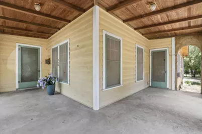 514 S Main Street, Lockhart, TX 78644 - Photo 15