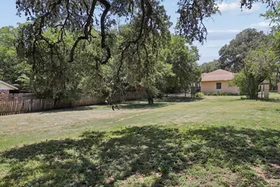 514 S Main Street, Lockhart, TX 78644 - Photo 35