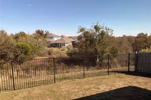 129 Tall Grass Dr, Georgetown, TX 78628 - Photo 17