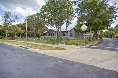 1401 Hill Street, Bastrop, TX 78602 - Photo 23
