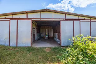 161 Co Rd 441, Thorndale, TX 76577 - Photo 29