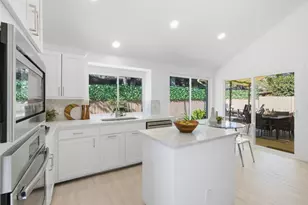 10902 Wareham Ct, Austin, TX 78739 - Photo 13