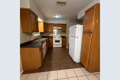 7208 Creekside Drive #C, Austin, TX 78752 - Photo 5