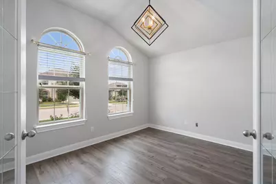 520 Middle Brook Drive, Leander, TX 78641 - Photo 5