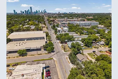 3304 E 5th Street #B, Austin, TX 78702 - Photo 17