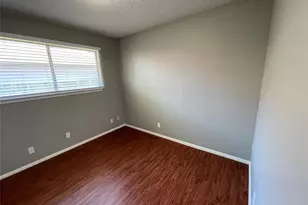 7214 Lilac Ln, Austin, TX 78745 - Photo 11