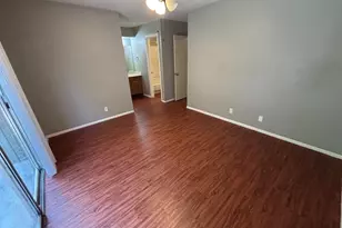 7214 Lilac Ln, Austin, TX 78745 - Photo 9