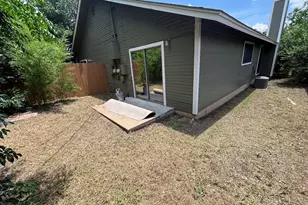 7214 Lilac Ln, Austin, TX 78745 - Photo 17