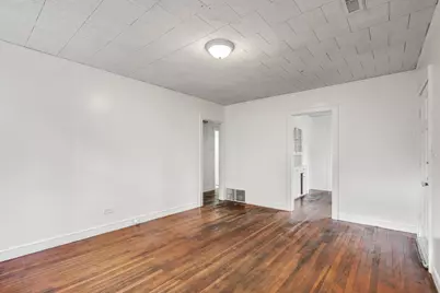 1403 Burns Boulevard, Taylor, TX 76574 - Photo 3