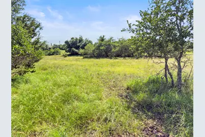 128 S Jesse Stiff, Blanco, TX 78606 - Photo 3