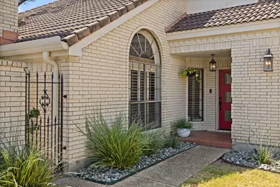 124 Lakeway Drive, Lakeway, TX 78734 - Photo 5
