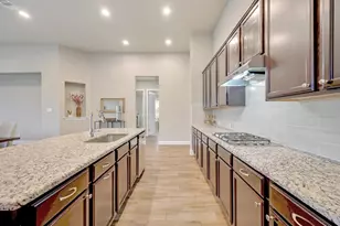 6813 Leonardo Dr, Round Rock, TX 78665 - Photo 7
