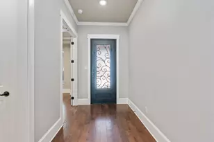 8417 Etienne Cove, Austin, TX 78759 - Photo 3