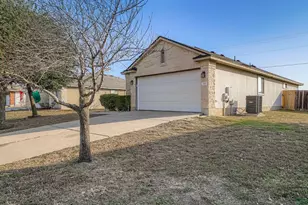 326 Wimberley St, Hutto, TX 78634 - Photo 3