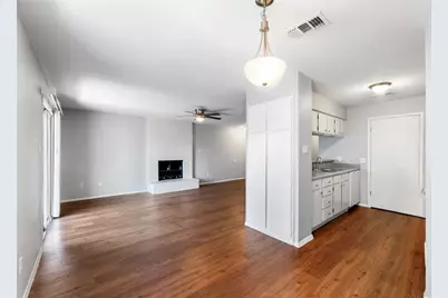 4304 Acropolis Court #B, Austin, TX 78759 - Photo 3