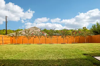 565 Apache Plum Drive, Kyle, TX 78640 - Photo 23