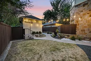 512 Sunny Ln, Austin, TX 78704 - Photo 29