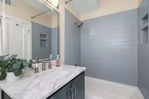 1003 Blanco St, Austin, TX 78703 - Photo 17