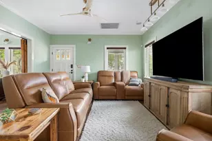 1003 Blanco St, Austin, TX 78703 - Photo 5