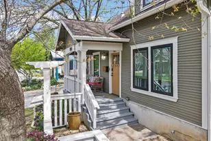 1003 Blanco St, Austin, TX 78703 - Photo 39