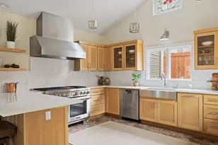 1003 Blanco St, Austin, TX 78703 - Photo 11