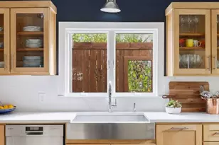 1003 Blanco St, Austin, TX 78703 - Photo 13