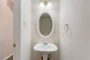 1717 Parkfield Cove, Round Rock, TX 78664 - Photo 9