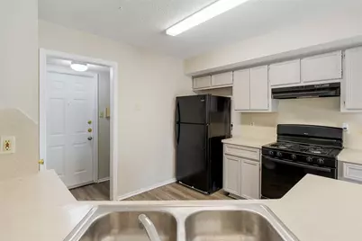 1717 Parkfield Cove, Round Rock, TX 78664 - Photo 3