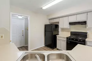 1717 Parkfield Cove, Round Rock, TX 78664 - Photo 3