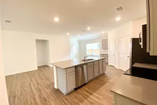 204 Meaningful Dr, Jarrell, TX 76537 - Photo 3