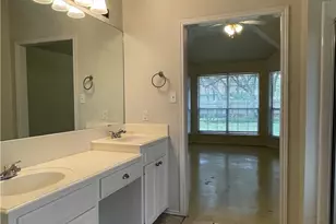 404 N Rainbow Bridge Dr, Cedar Park, TX 78613 - Photo 9