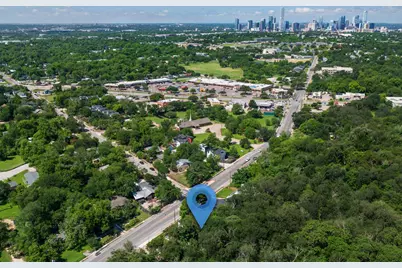 3600 Oak Springs Drive, Austin, TX 78721 - Photo 11