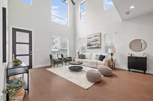 4410 Grotto Dr, Austin, TX 78731 - Photo 9