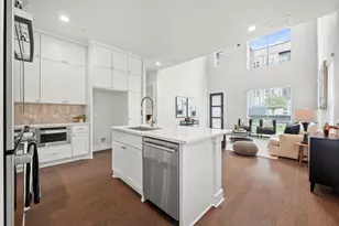 4410 Grotto Dr, Austin, TX 78731 - Photo 13