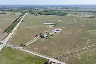 111 Lund Rd, Elgin, TX 78621 - Photo 3