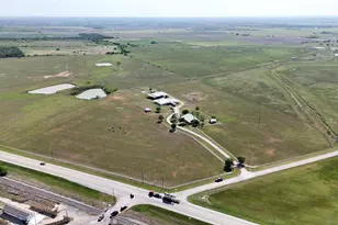 111 Lund Rd, Elgin, TX 78621 - Photo 13