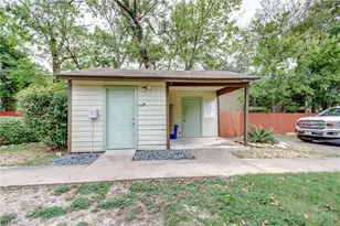 4307 S 1st St, Austin, TX 78745 - Photo 29
