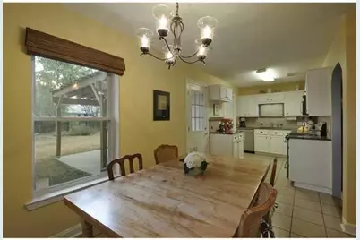 1404 Karen Avenue, Austin, TX 78757 - Photo 7